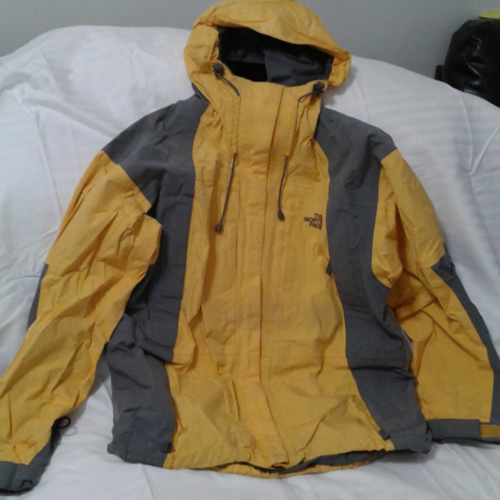 The North Face Gore-tex Summit Series for women
